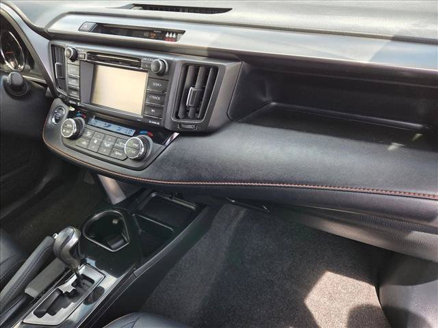 Used 2017 Toyota RAV4 SE AWD/4WD image 20