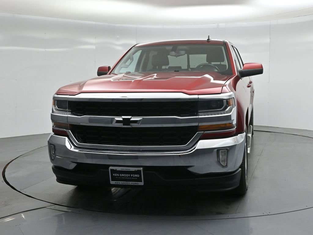 Used 2018 Chevrolet Silverado 1500 LT w/ All Star Edition image 53