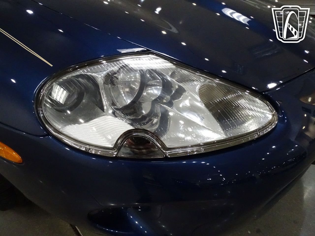 Used 1998 Jaguar XK8 Convertible image 36