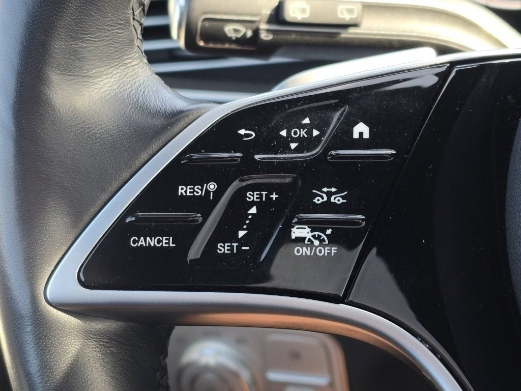 Used 2025 Mercedes-Benz GLS 450 4MATIC image 30