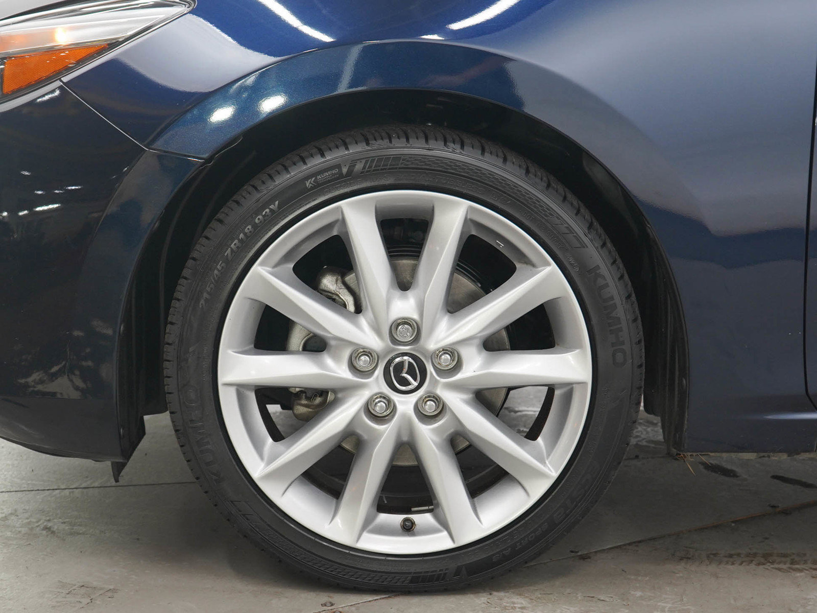 Used 2017 MAZDA MAZDA3 Touring FWD image 28