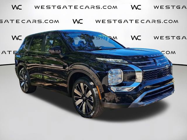 New 2025 Mitsubishi Outlander SE video 2