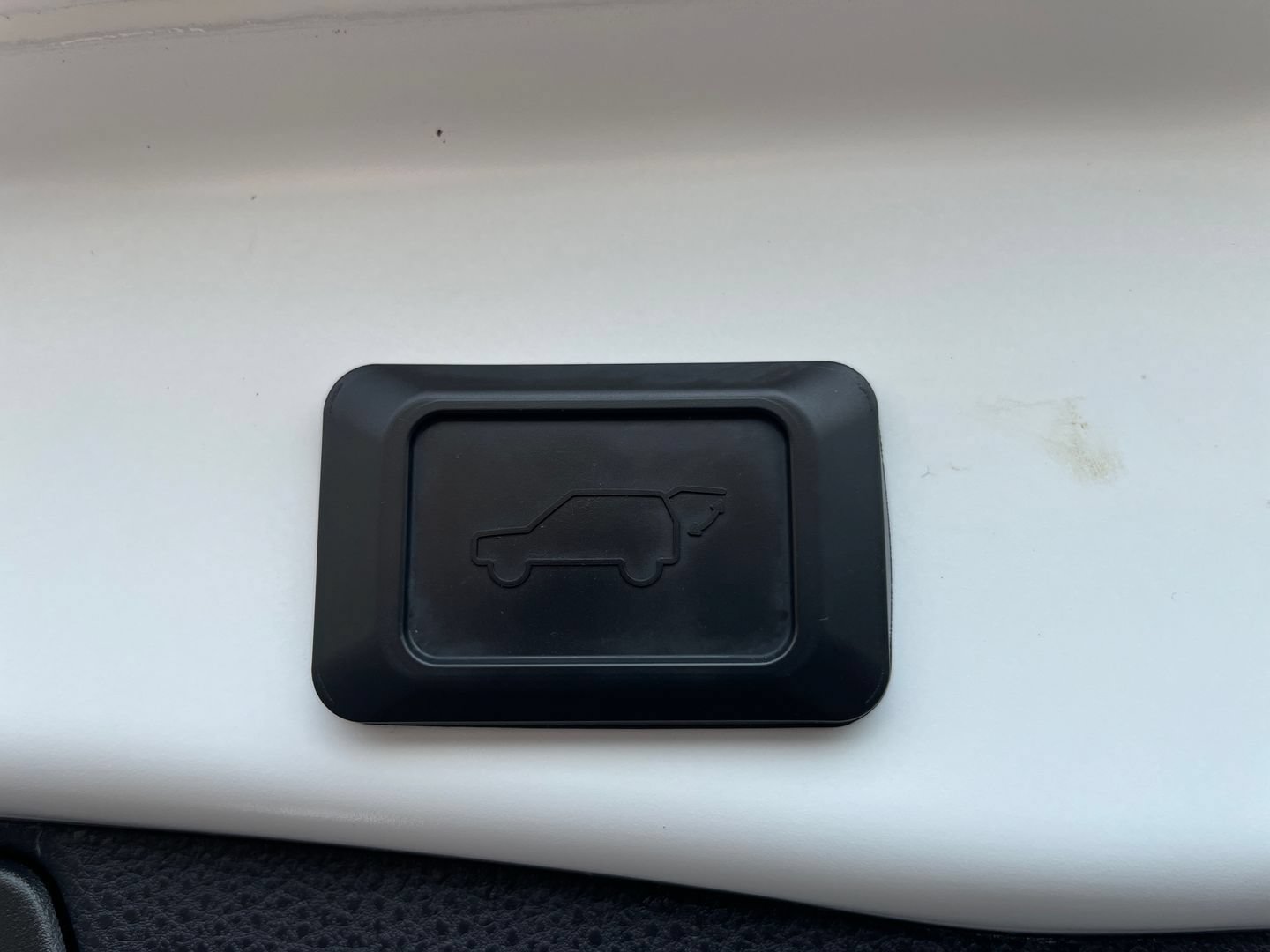 Certified 2020 Toyota RAV4 TRD Off-Road w/ TRD Off-Road Weather Package AWD/4WD image 22