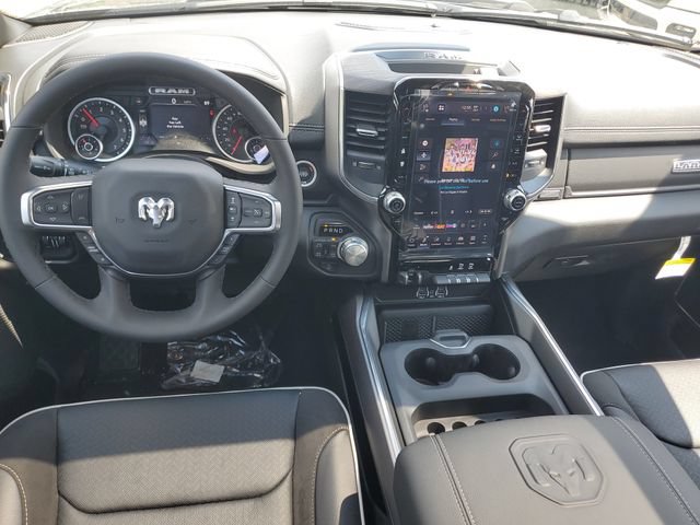 New 2026 RAM 1500 Laramie w/ Sport Appearance Package AWD/4WD image 12