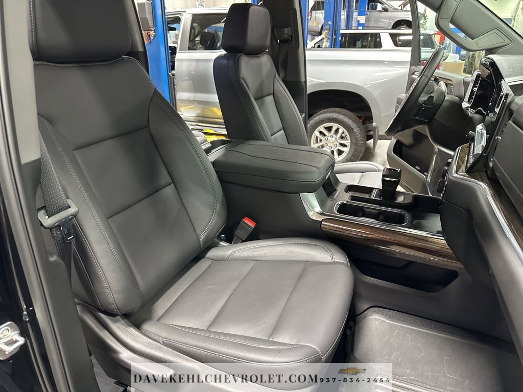 Used 2025 Chevrolet Silverado 1500 LT Trail Boss w/ LT Trail Boss Premium Package image 23