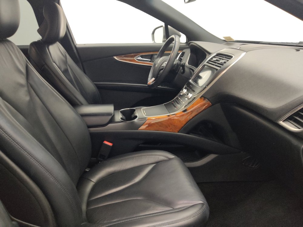 Used 2018 Lincoln MKX Select w/ Select Plus Package FWD image 21