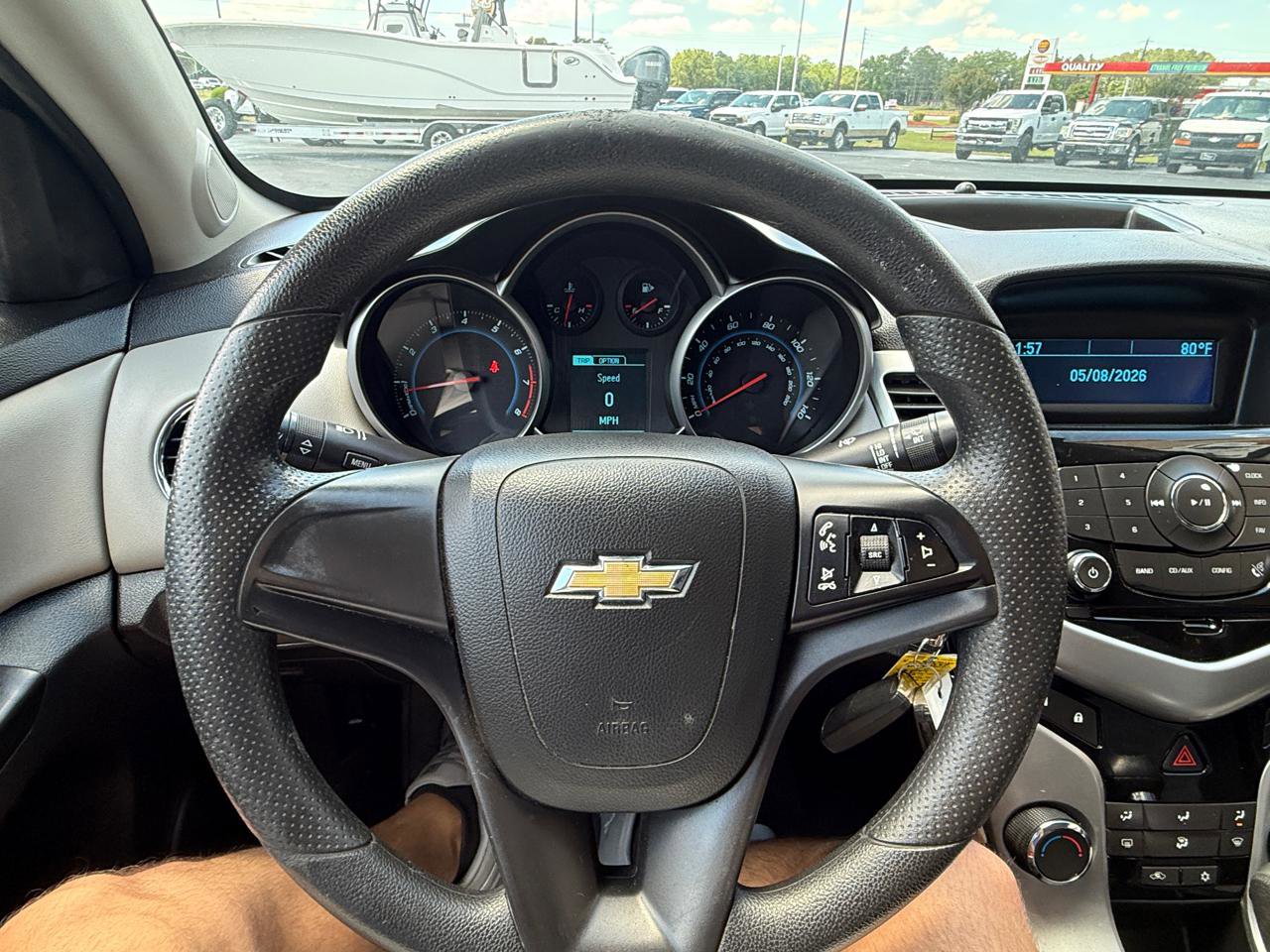 Used 2014 Chevrolet Cruze LS FWD image 21