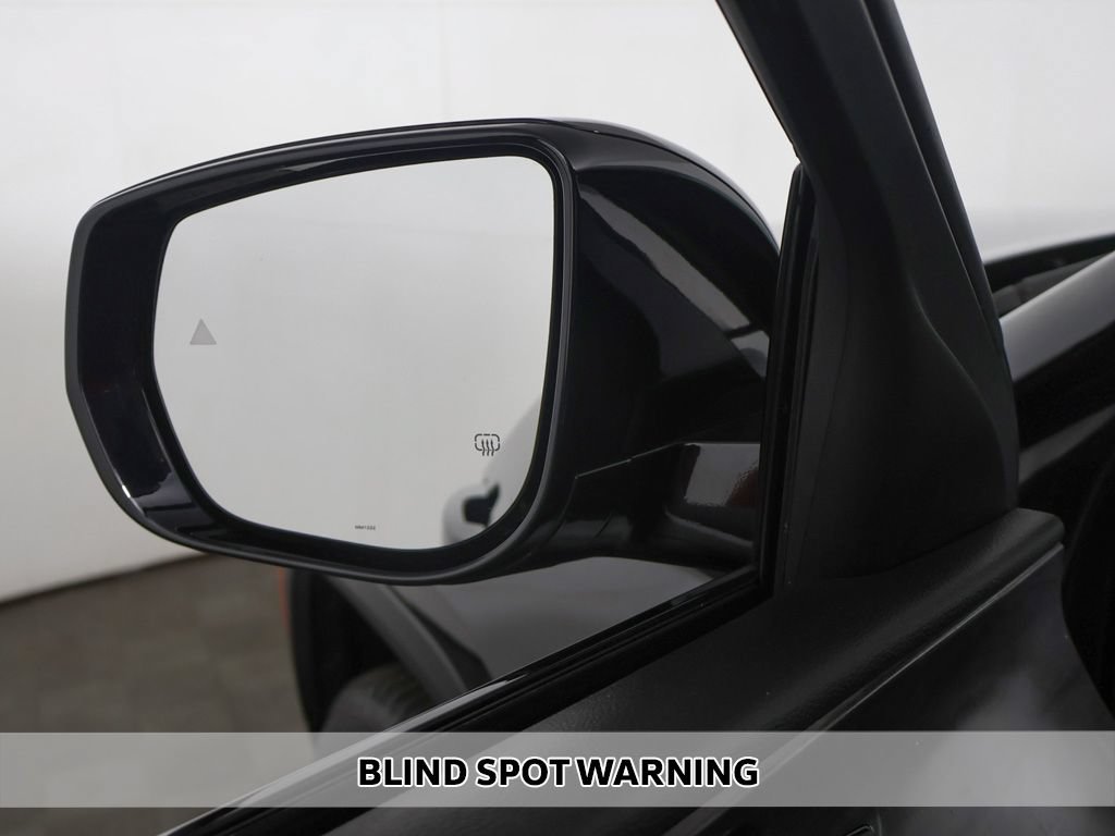 Used 2023 Jeep Grand Cherokee Limited AWD/4WD image 5