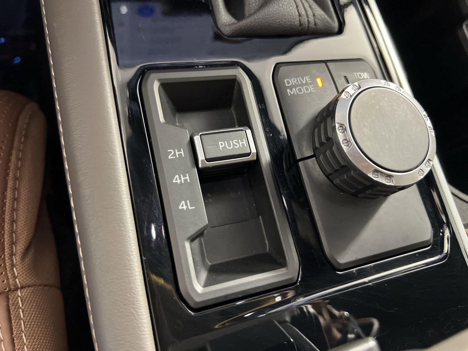 Used 2024 Toyota Tundra 1794 Edition image 32