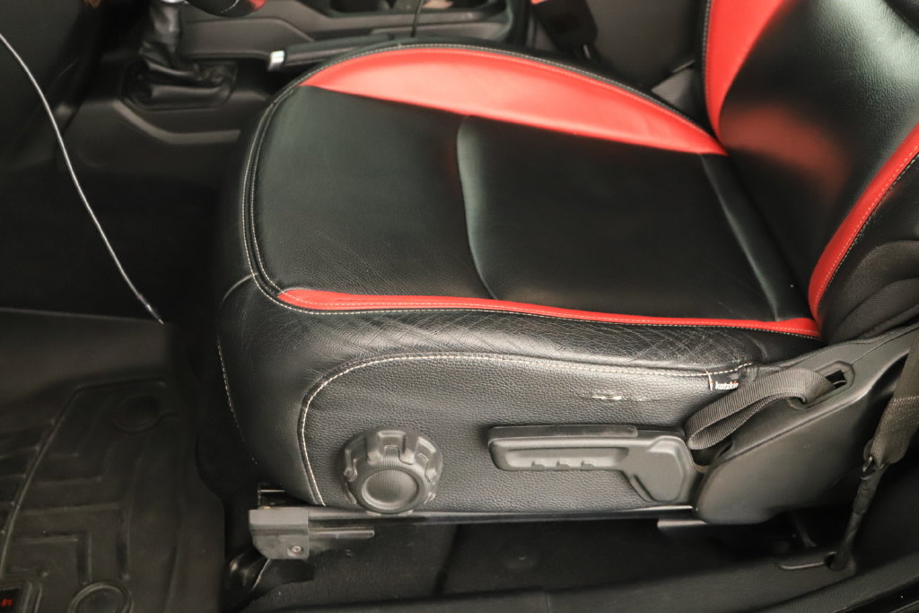 Used 2019 Jeep Wrangler Sport AWD/4WD image 20