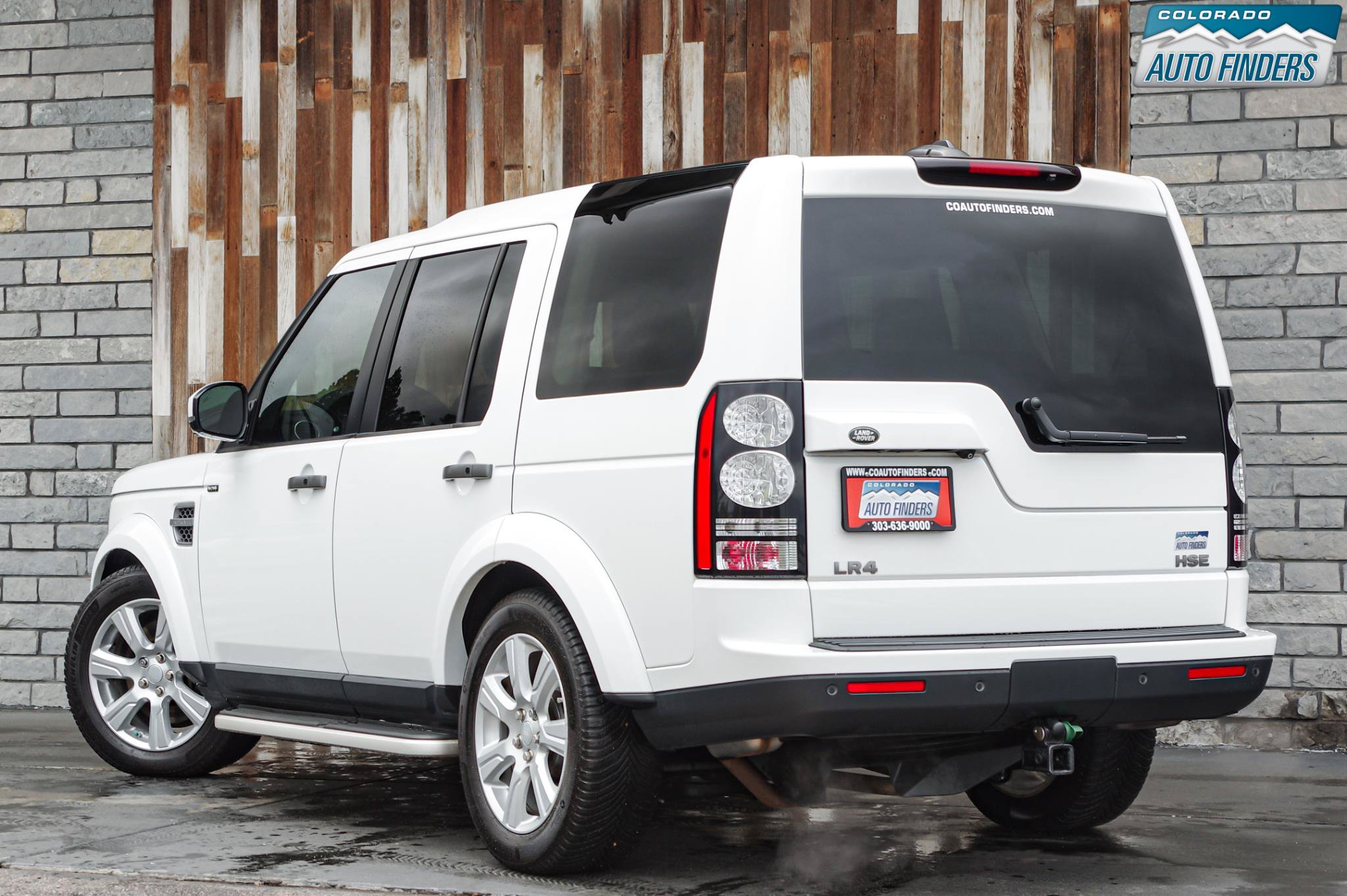 Used 2016 Land Rover LR4 HSE AWD/4WD image 4