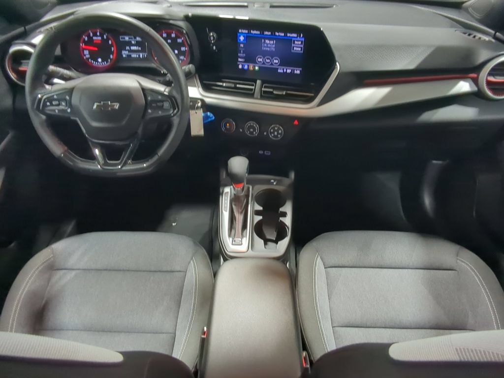 Used 2024 Chevrolet Trax RS w/ Driver Confidence Package FWD image 18