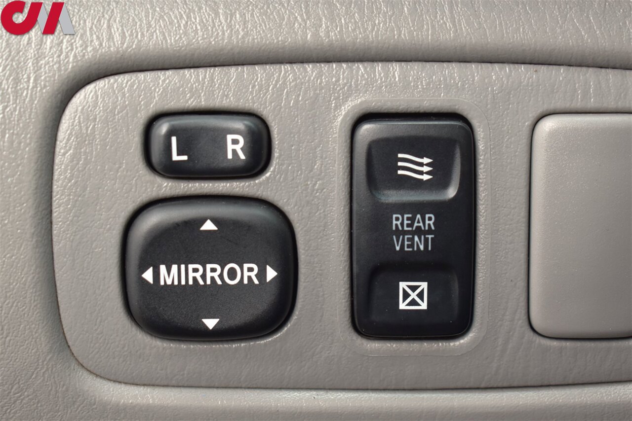 Used 2008 Toyota Sienna LE AWD/4WD image 16