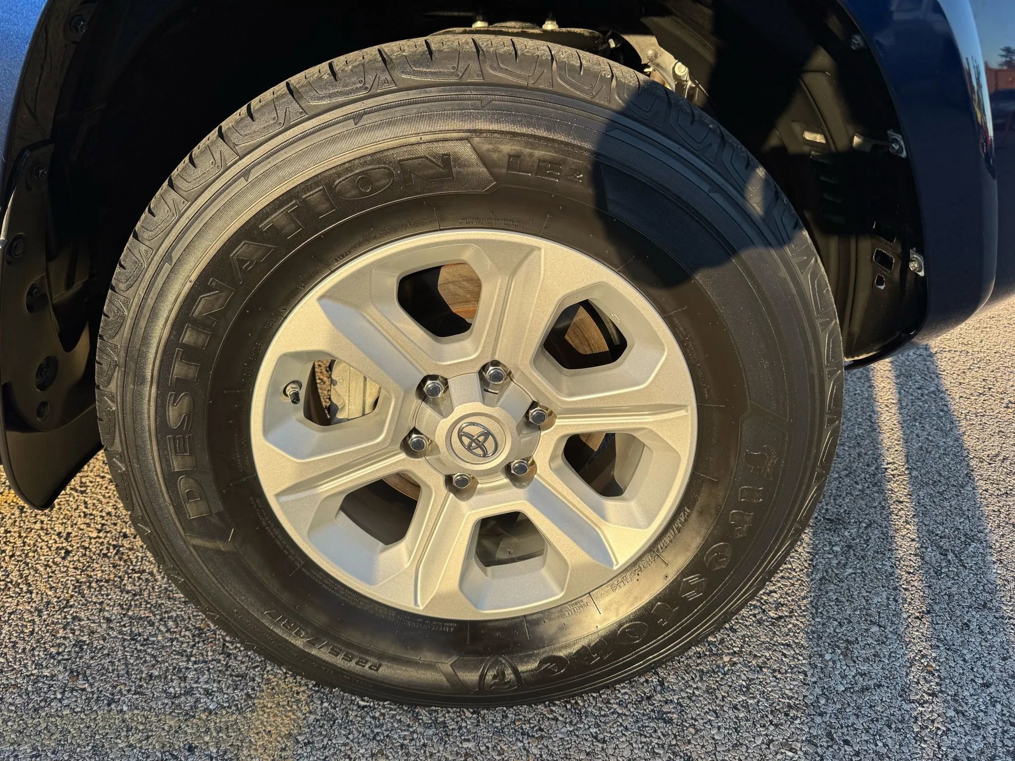 Used 2016 Toyota 4Runner SR5 Premium image 12