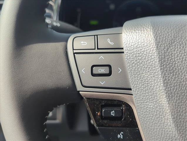 Certified 2026 Toyota Camry SE FWD image 12