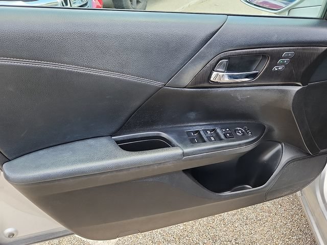 Used 2013 Honda Accord EX-L image 12