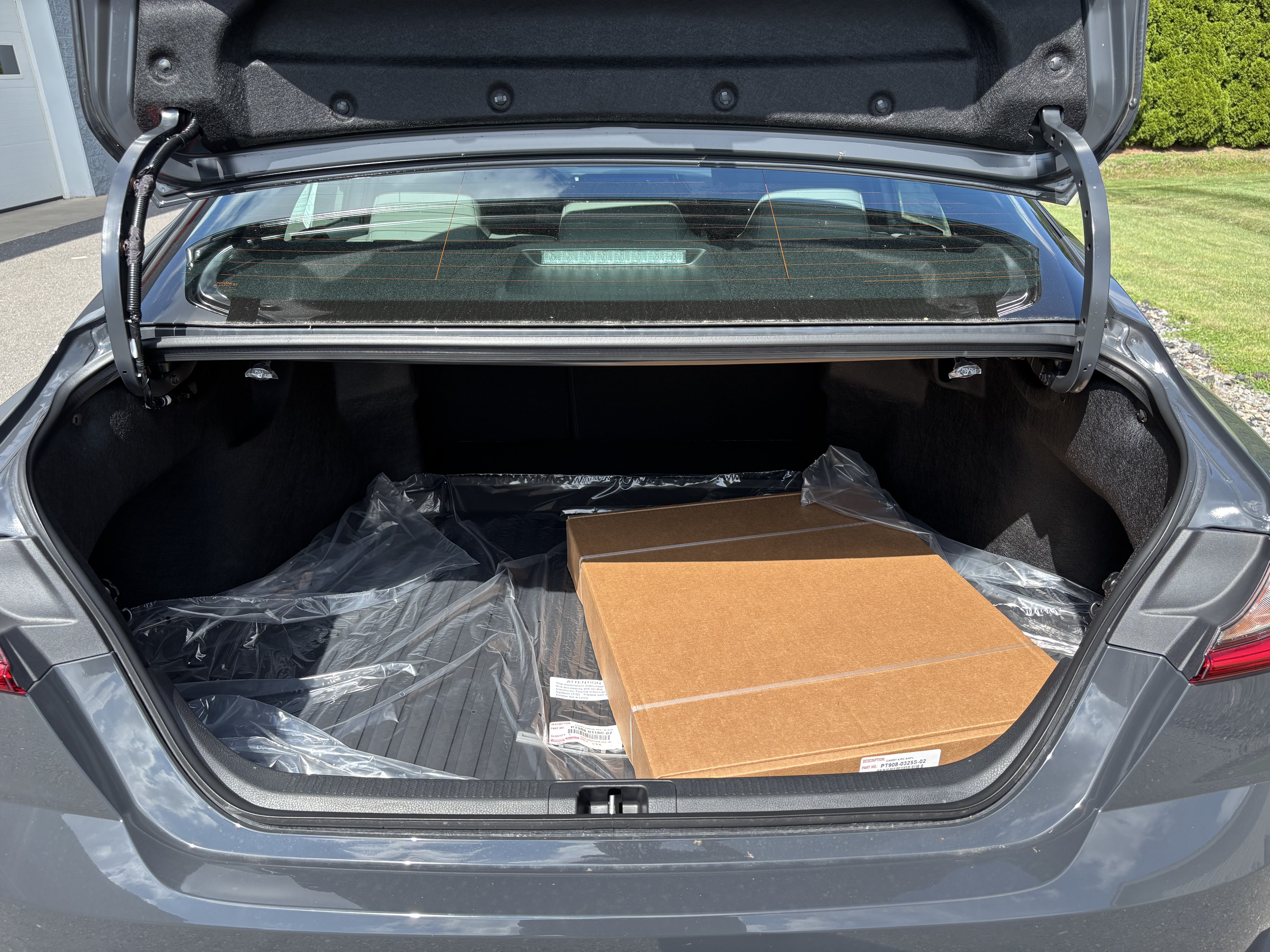 Certified 2026 Toyota Camry SE w/ Multimedia Upgrade Package FWD image 5