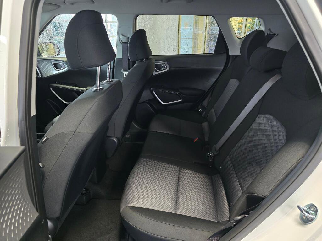 Used 2024 Kia Soul LX w/ Option Group 015 image 37