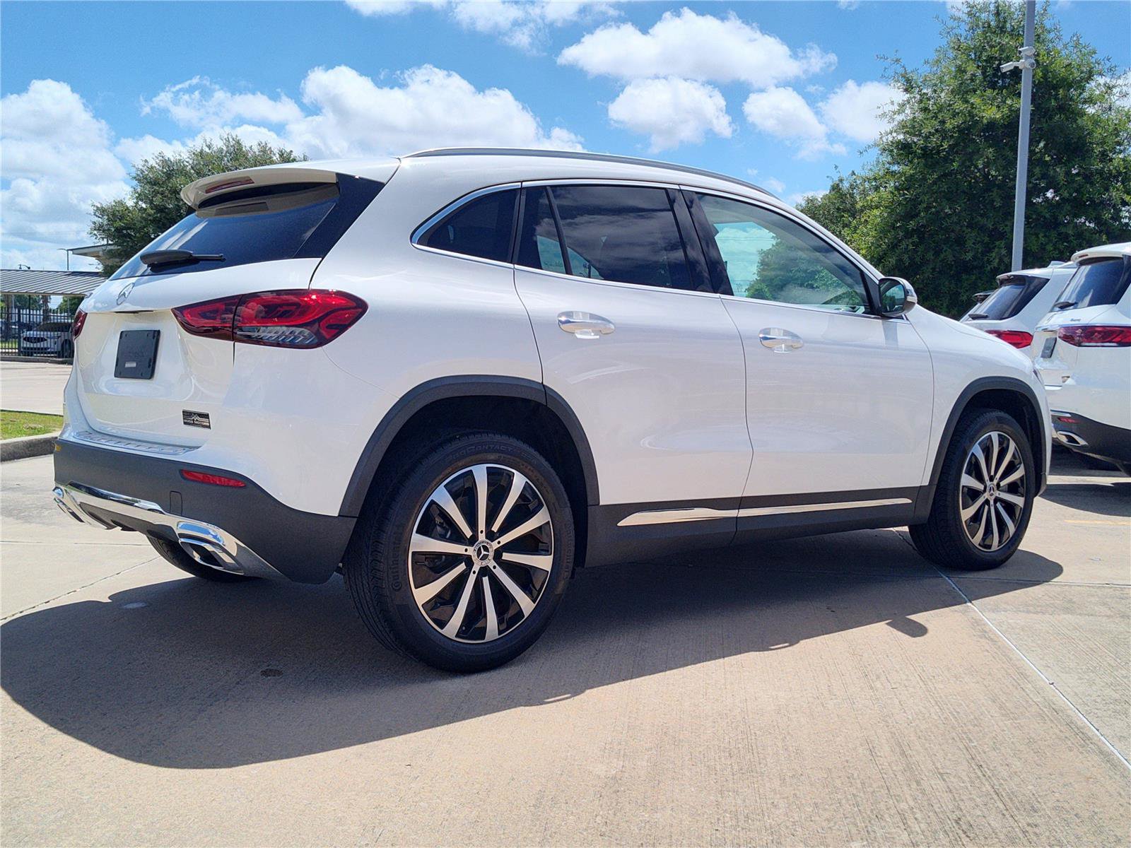 Used 2023 Mercedes-Benz GLA 250 image 8