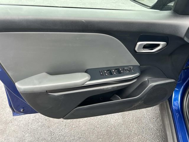 Used 2025 Kia K4 FWD image 21