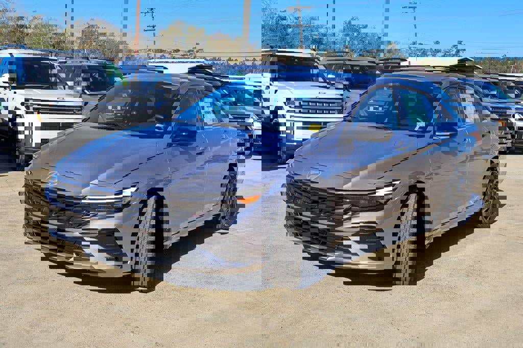 New 2026 Hyundai Elantra SEL Sport Premium image 27
