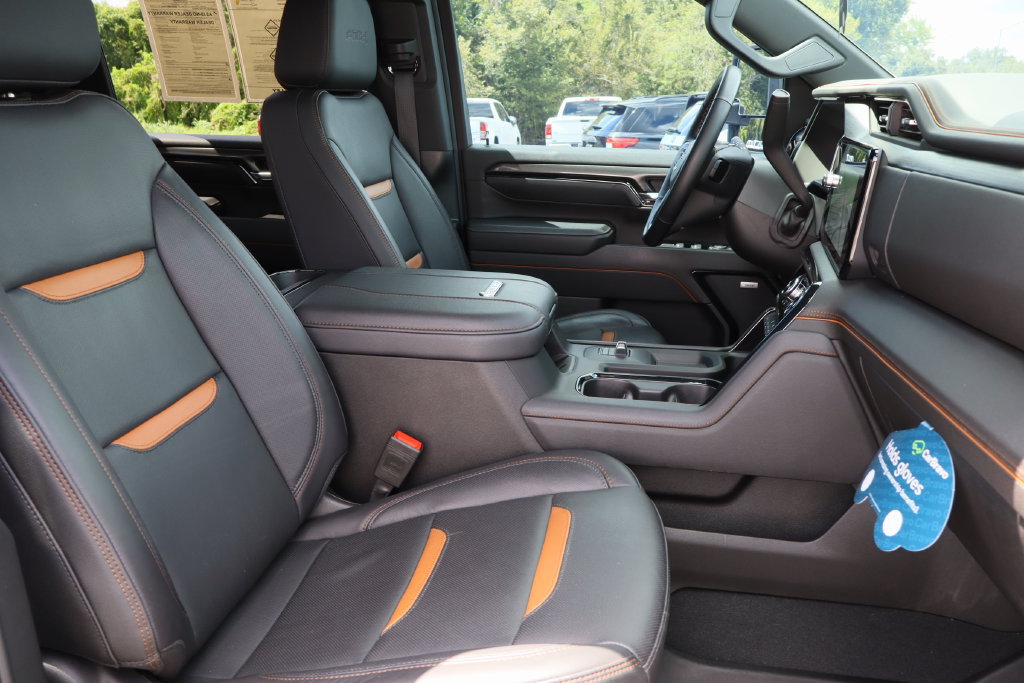 Certified 2025 GMC Sierra 2500 AT4 w/ AT4 Premium Plus Package AWD/4WD image 30
