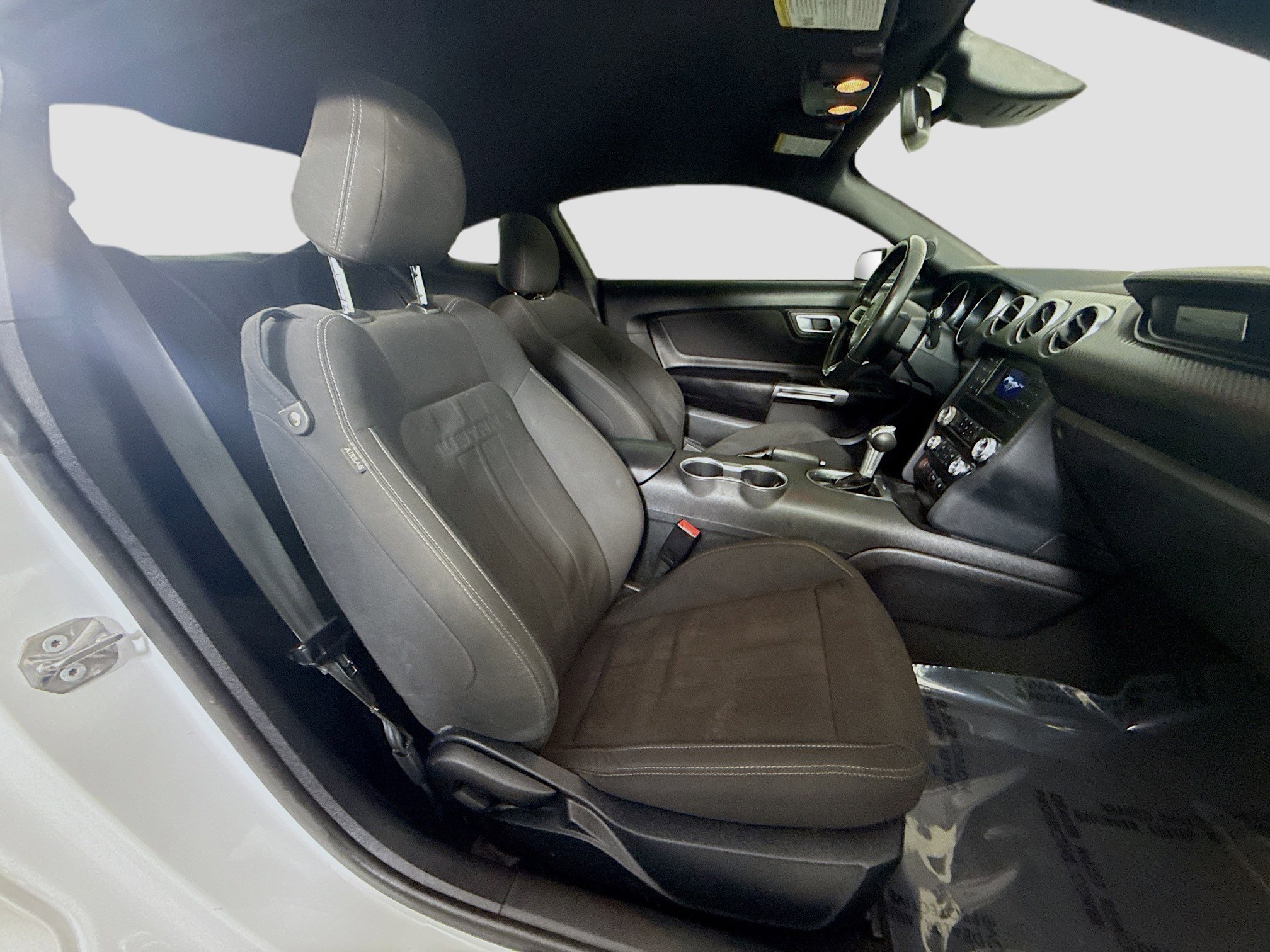 Used 2021 Ford Mustang EcoBoost image 27