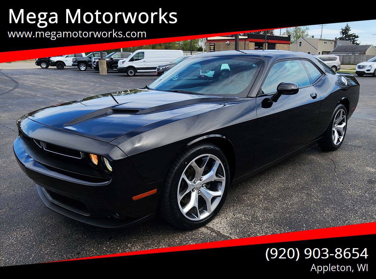 Used 2016 Dodge Challenger SXT Plus