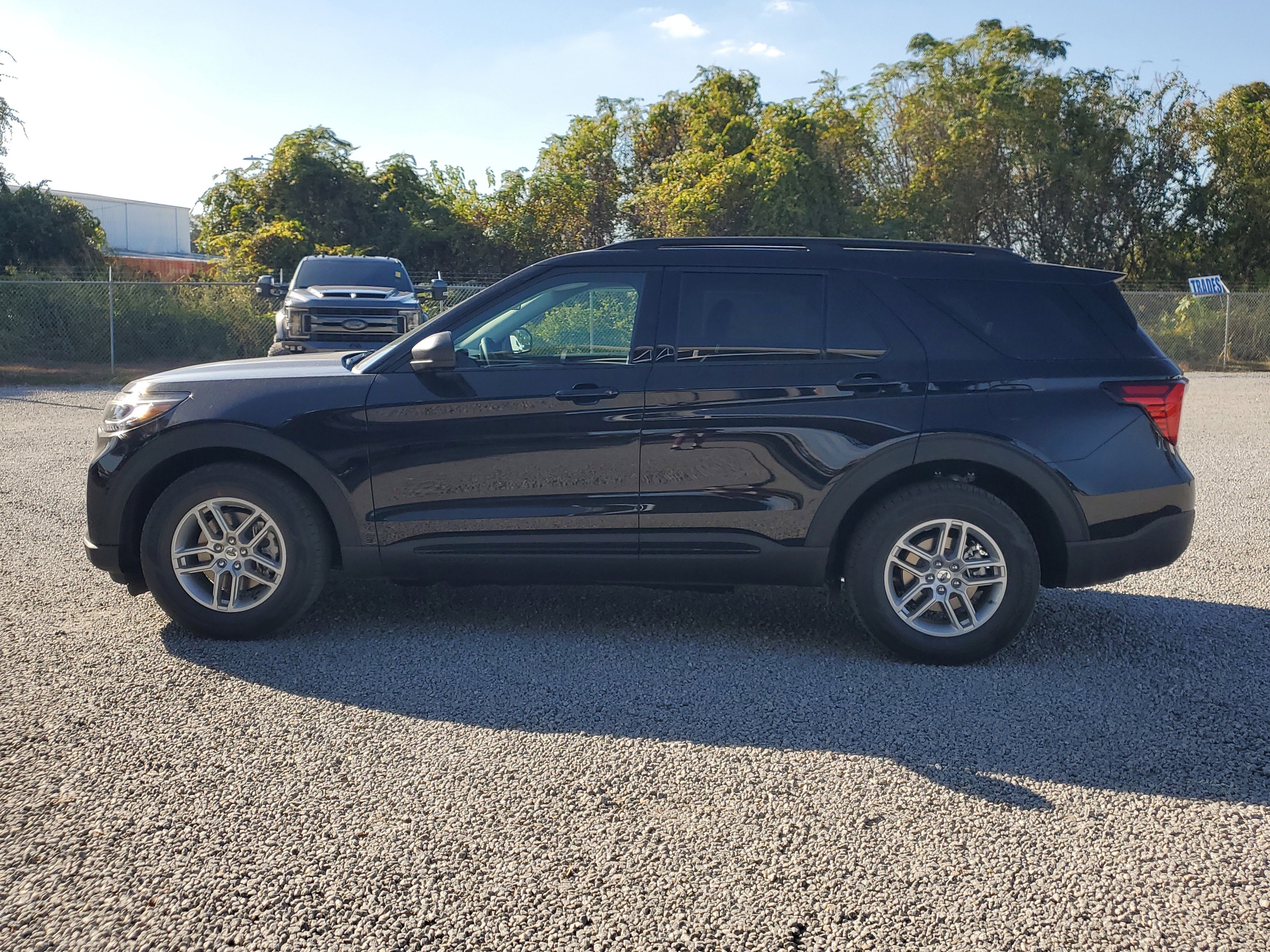 New 2026 Ford Explorer Active image 6
