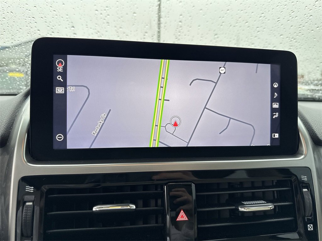 Used 2023 Lexus GX 460 Premium image 18