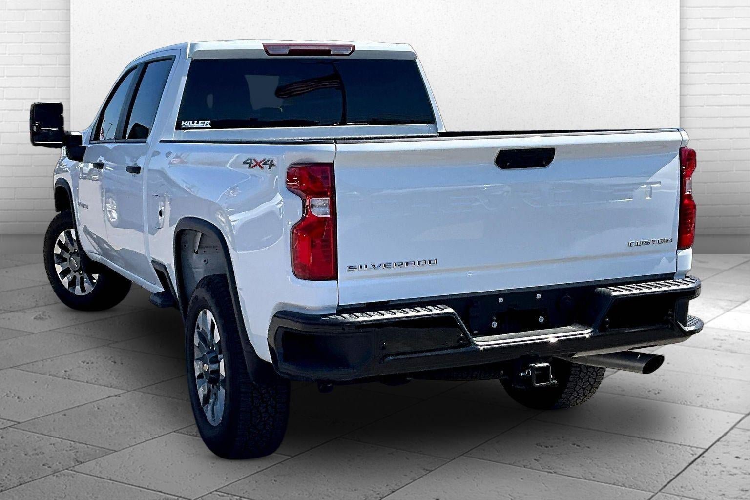 Used 2025 Chevrolet Silverado 2500 Custom w/ Custom Value Package AWD/4WD image 10