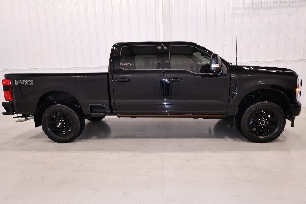 Certified 2024 Ford F350 Lariat w/ Lariat Ultimate Package AWD/4WD image 2