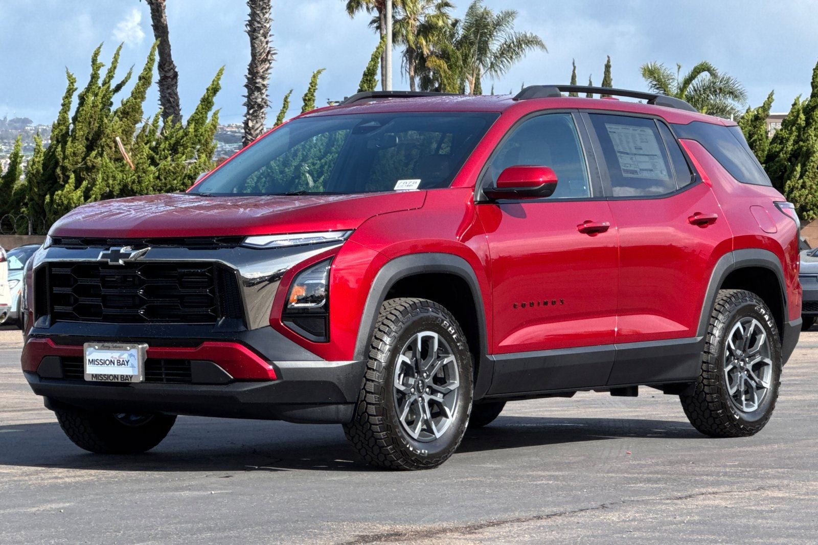 New 2025 Chevrolet Equinox ACTIV image 8