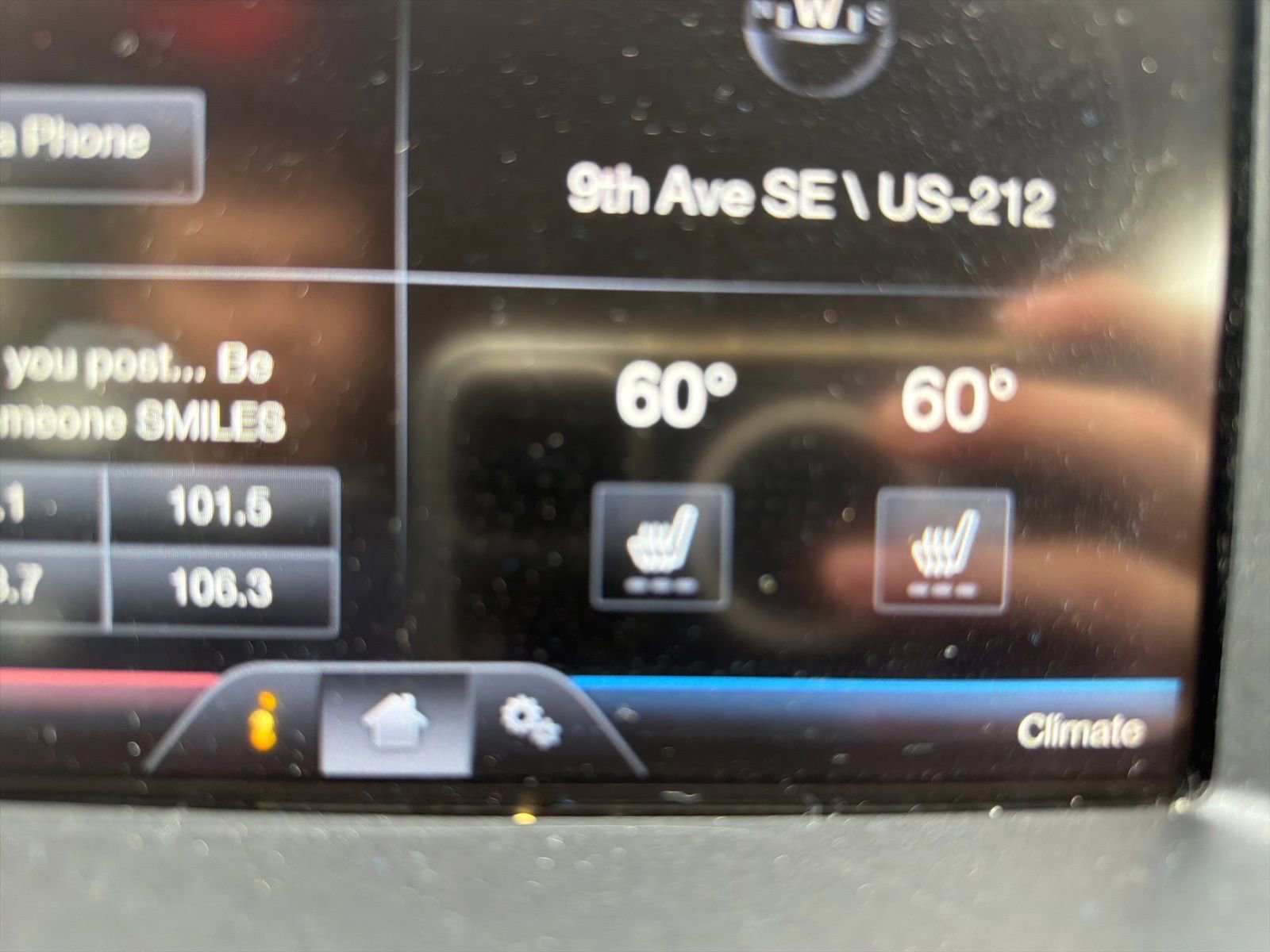 Used 2014 Ford Edge Limited AWD/4WD image 18
