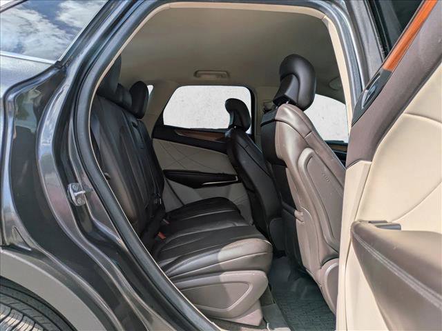 Used 2018 Lincoln MKC Select w/ Select Plus Package FWD image 15