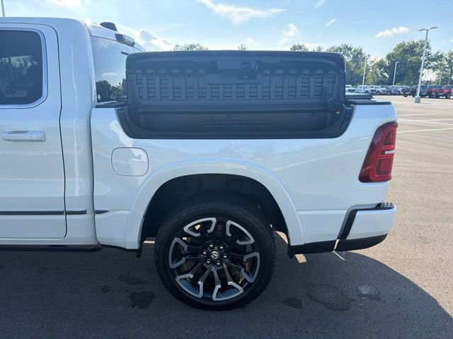 Used 2025 RAM 1500 Limited AWD/4WD image 17