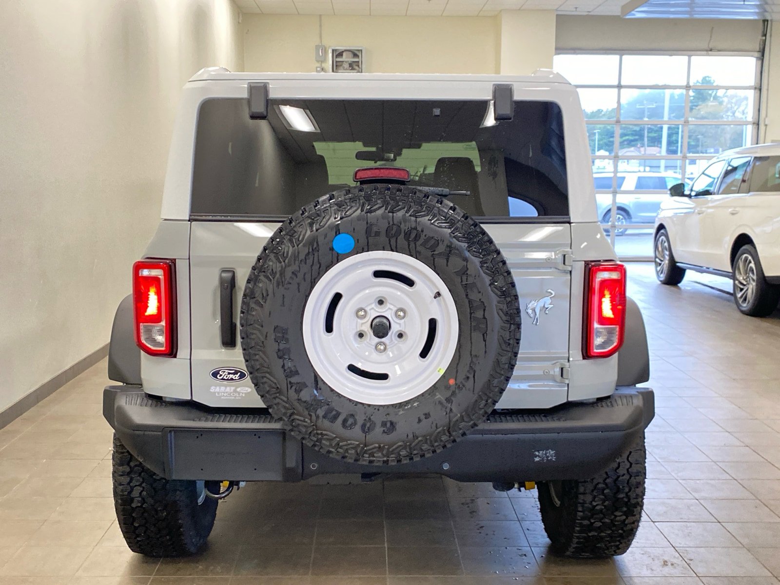 New 2026 Ford Bronco Heritage Edition AWD/4WD image 13