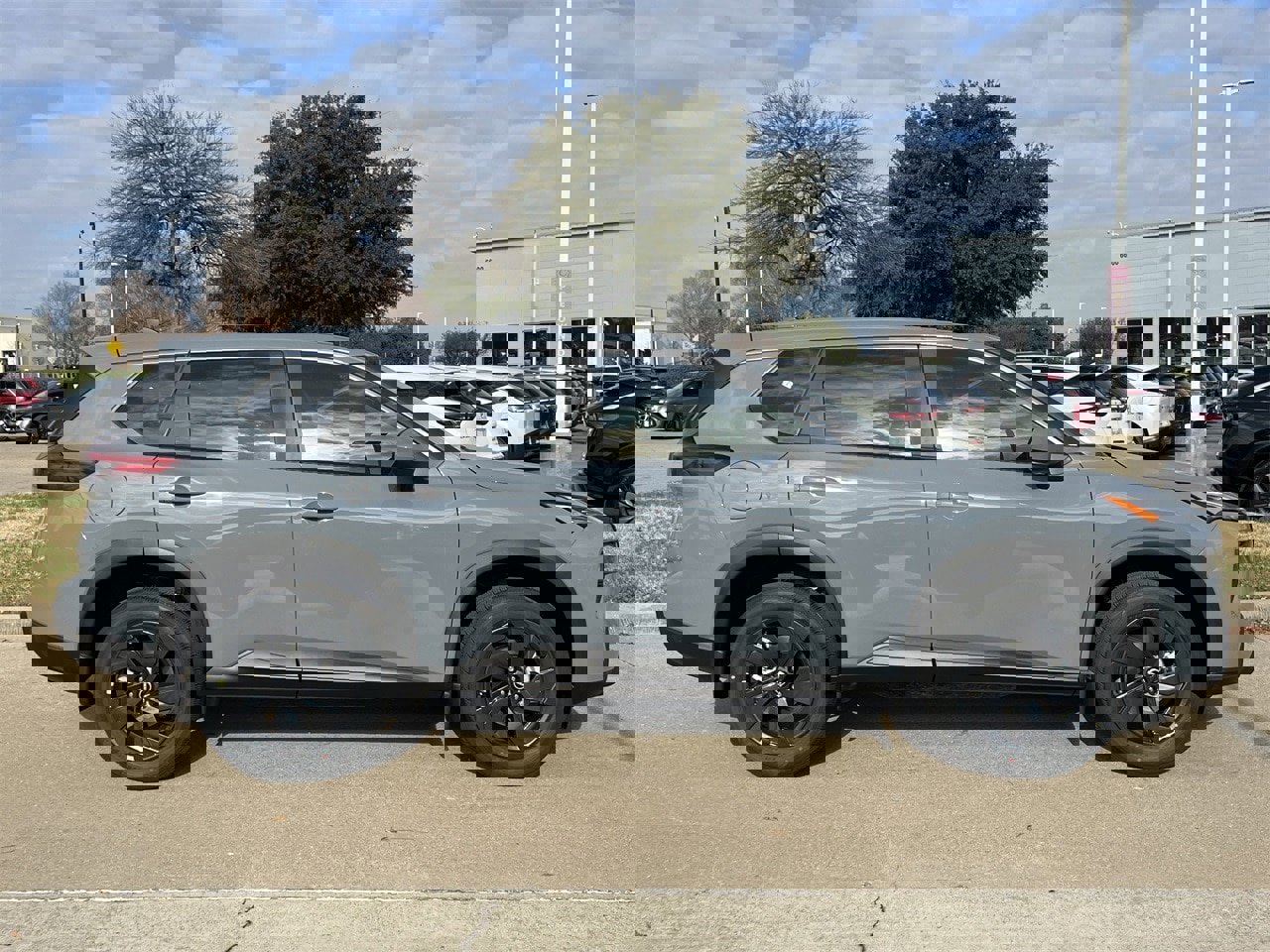 New 2026 Nissan Rogue SV image 3