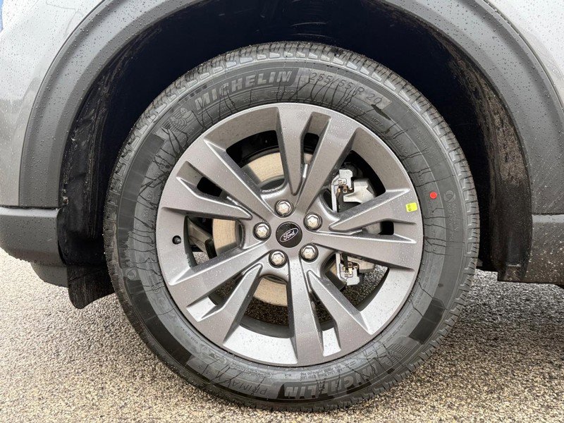 New 2026 Ford Explorer Active image 11