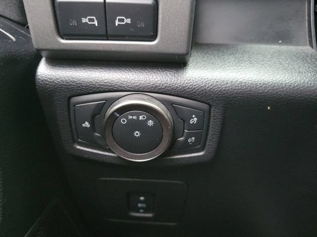 Used 2018 Ford F150 Raptor w/ Equipment Group 802A Luxury AWD/4WD image 14
