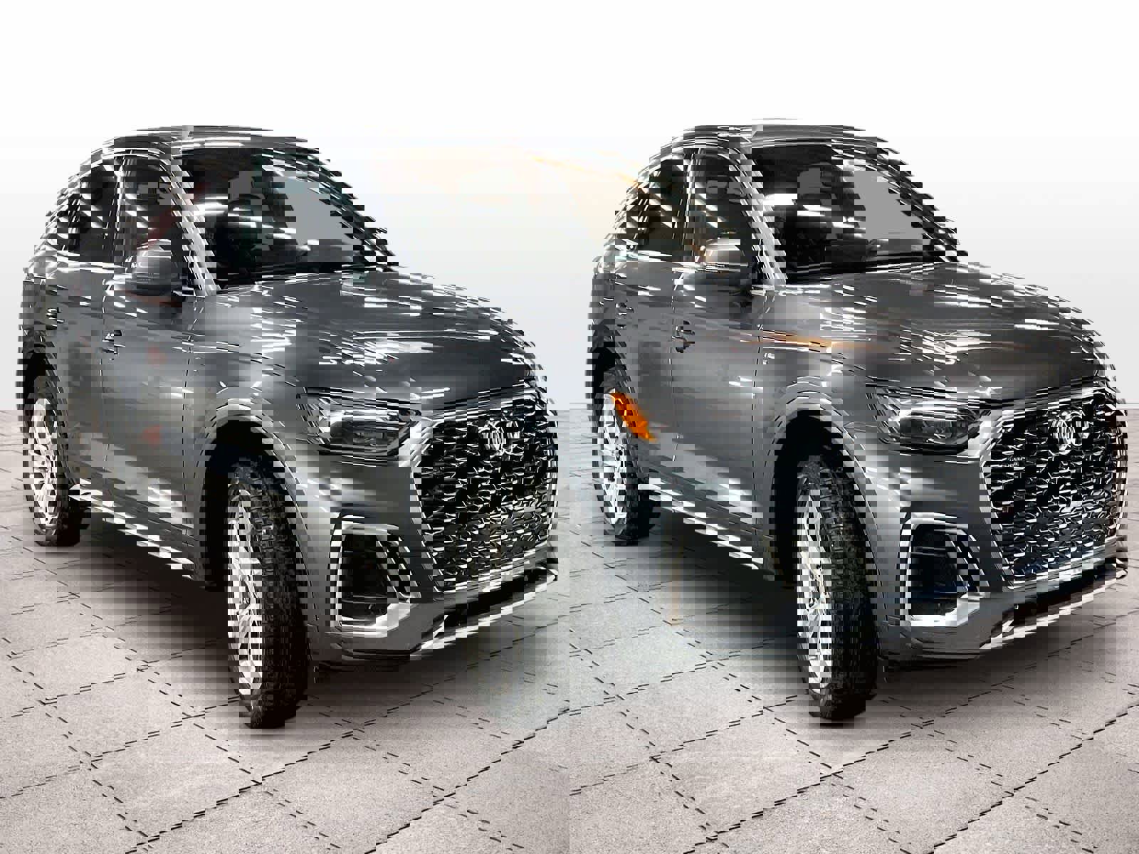 Certified 2023 Audi Q5 2.0T Premium Plus w/ Premium Plus Package image 2