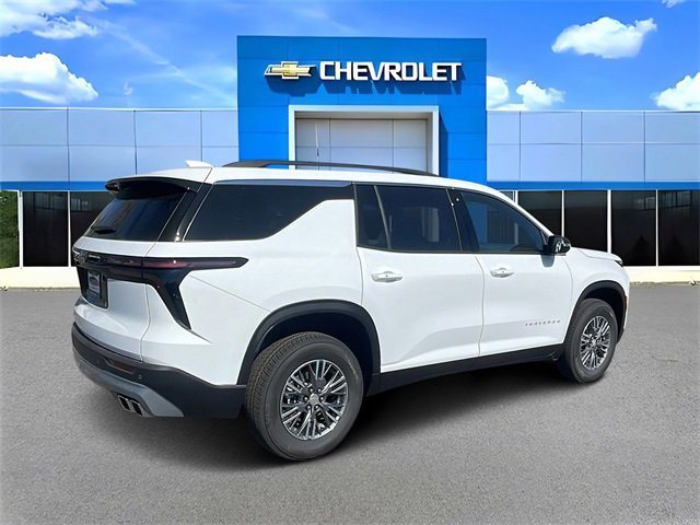 New 2026 Chevrolet Traverse LT w/ LPO, Floor Liner Package image 3