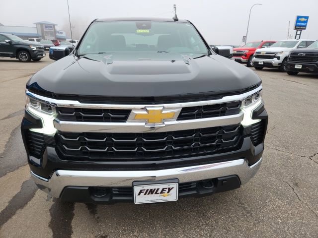 Used 2022 Chevrolet Silverado 1500 LT w/ Z71 Off-Road Package AWD/4WD image 8