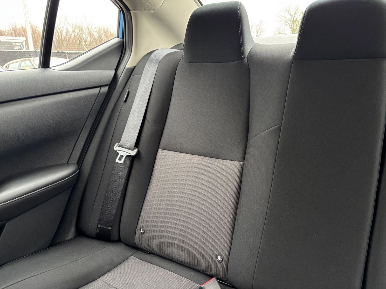 Used 2025 Nissan Sentra SV image 37