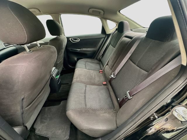 Used 2014 Nissan Sentra SR w/ SR Driver Package FWD image 23