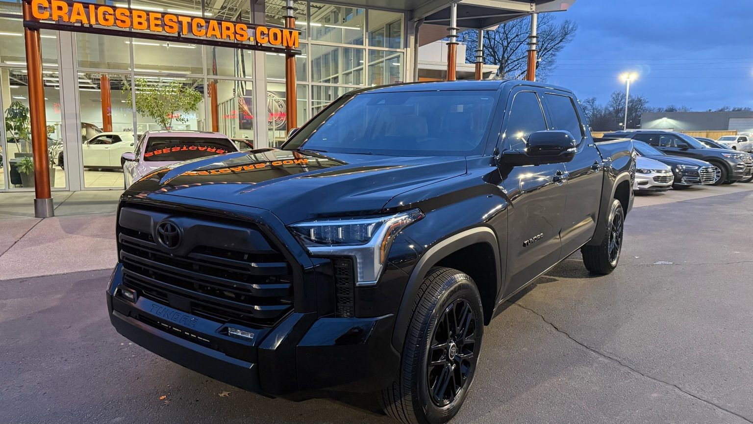 Used 2024 Toyota Tundra Limited image 2