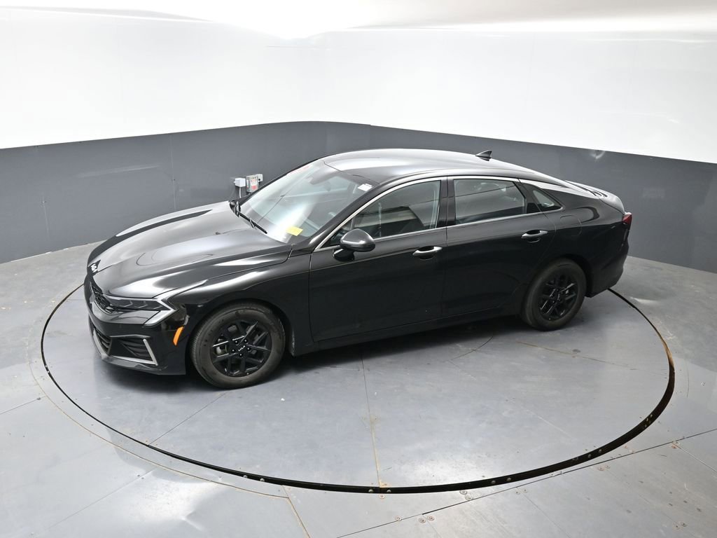 Used 2025 Kia K5 LXS FWD image 43