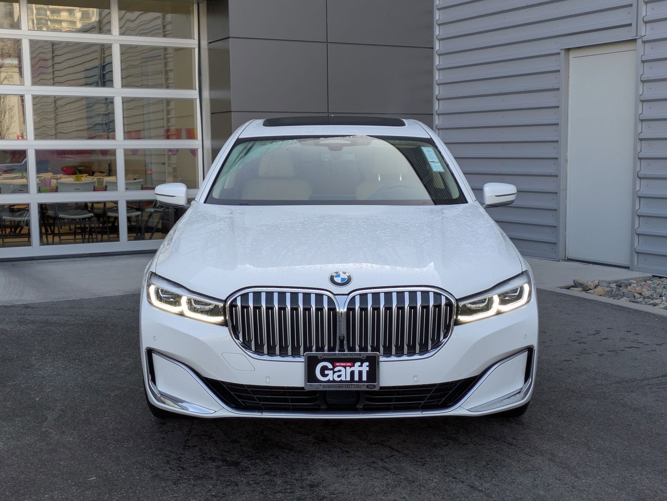 Used 2022 BMW 750i xDrive image 8