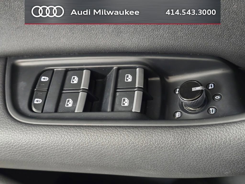 Used 2023 Audi Q8 Premium w/ Convenience Package AWD/4WD image 14