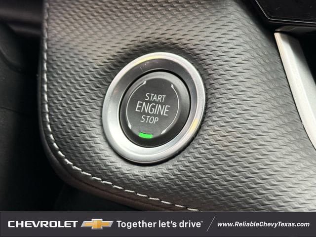 Used 2025 Chevrolet Equinox LT FWD image 23